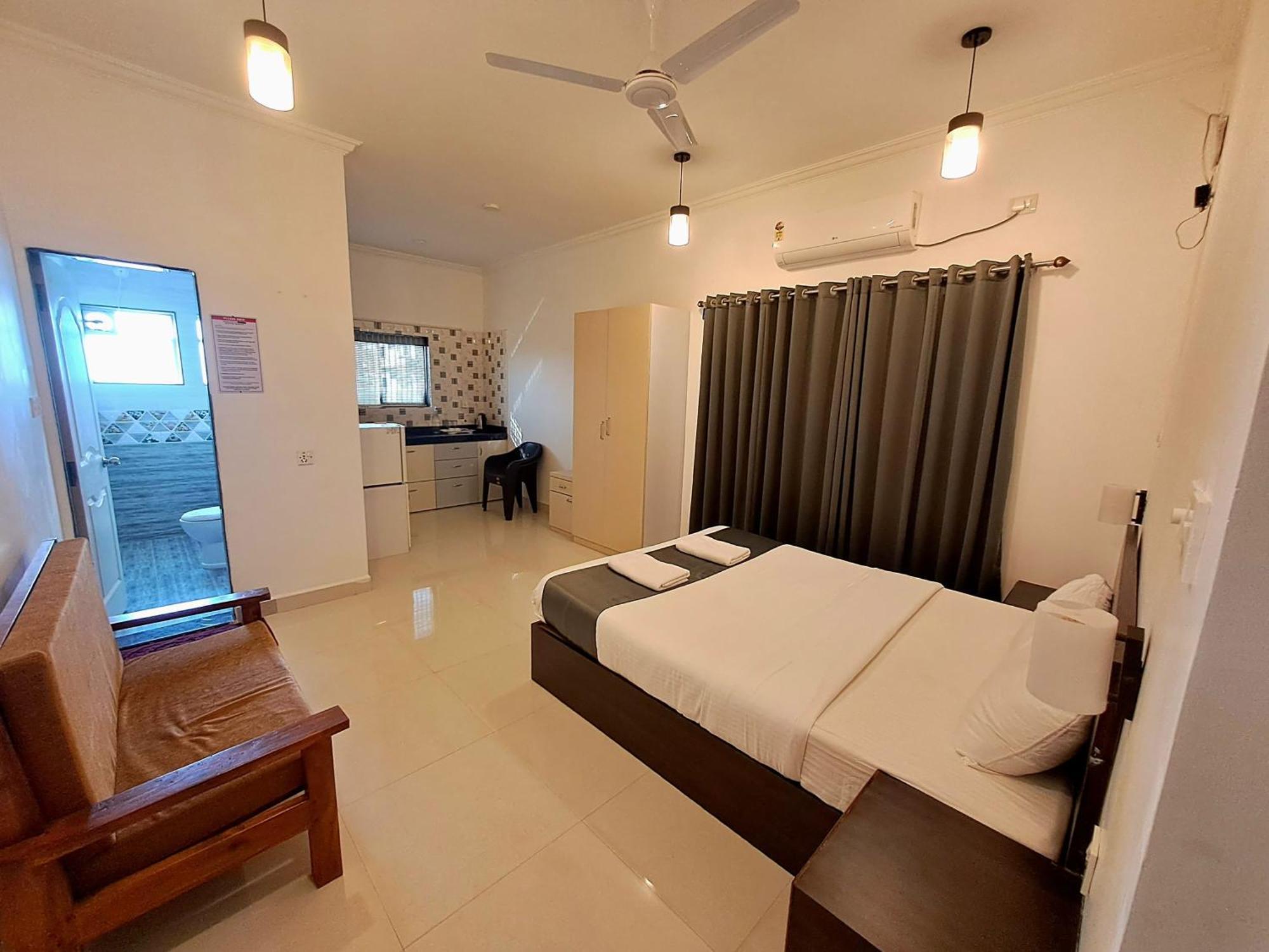 Hotel Rsa Residency Pernem Exterior photo