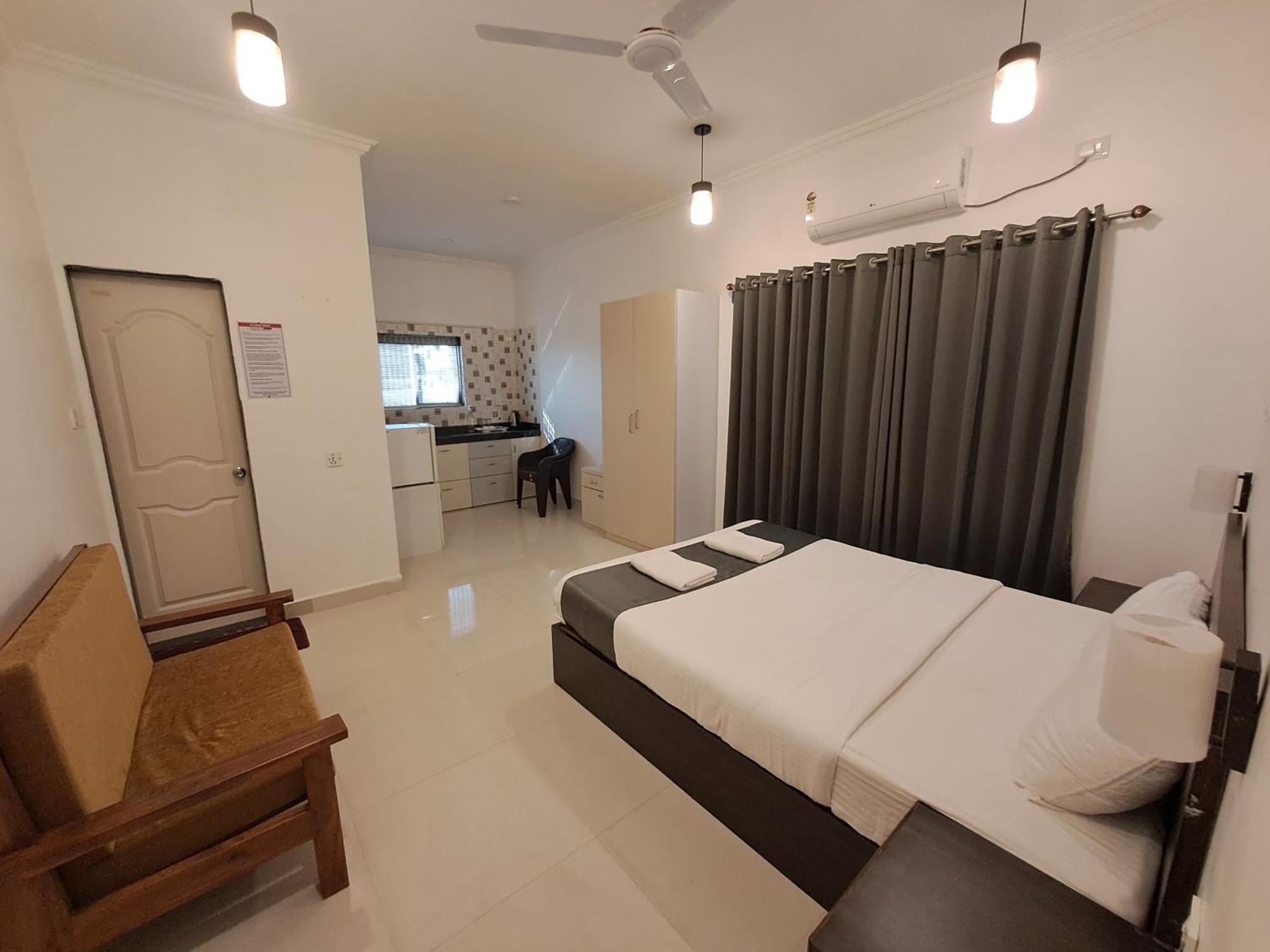Hotel Rsa Residency Pernem Exterior photo