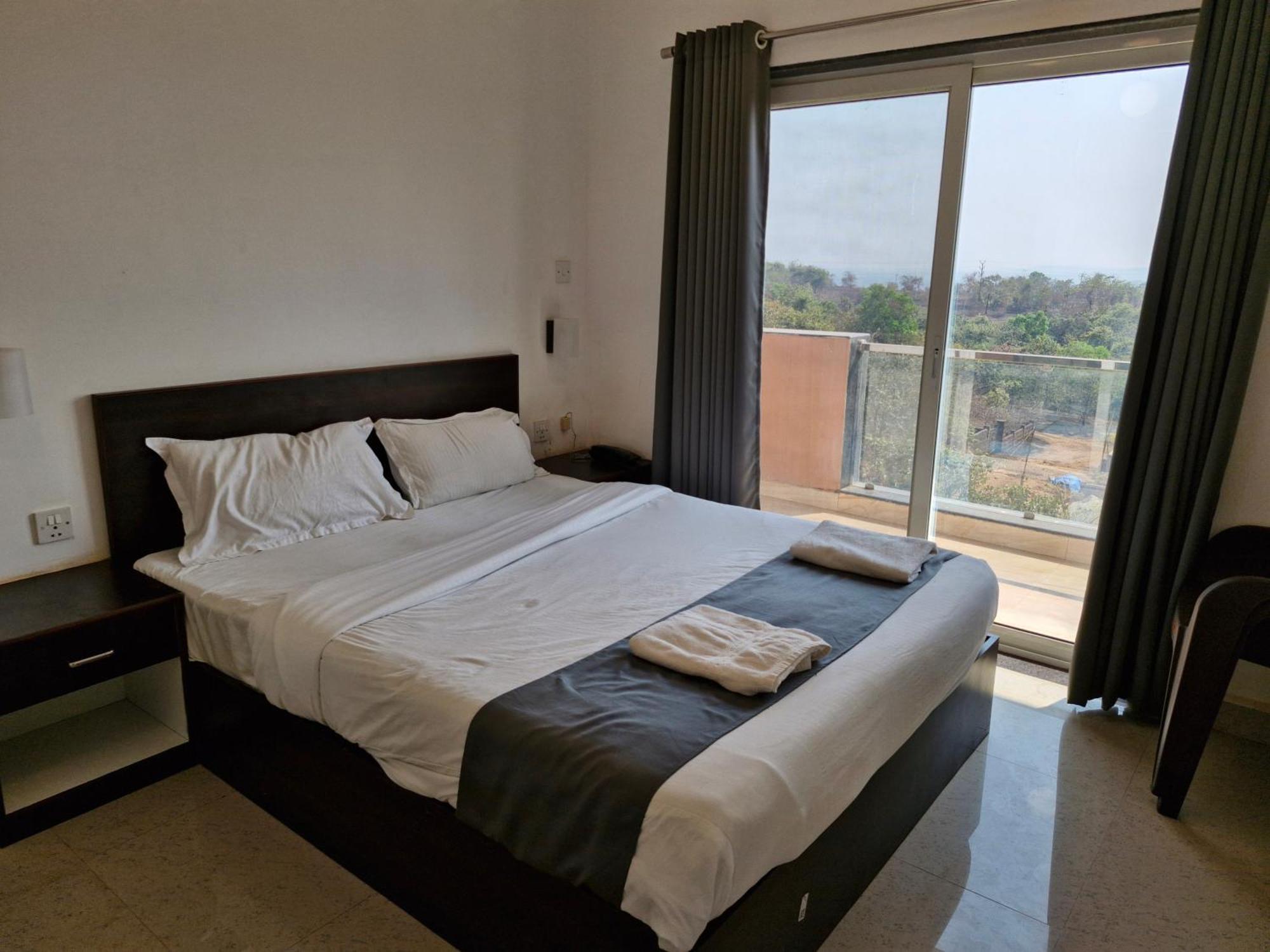 Hotel Rsa Residency Pernem Exterior photo